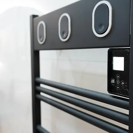 Ambiance Cosy A La Niçoise